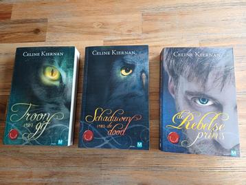 Celine Kiernan - Moorehawke Triologie beschikbaar voor biedingen