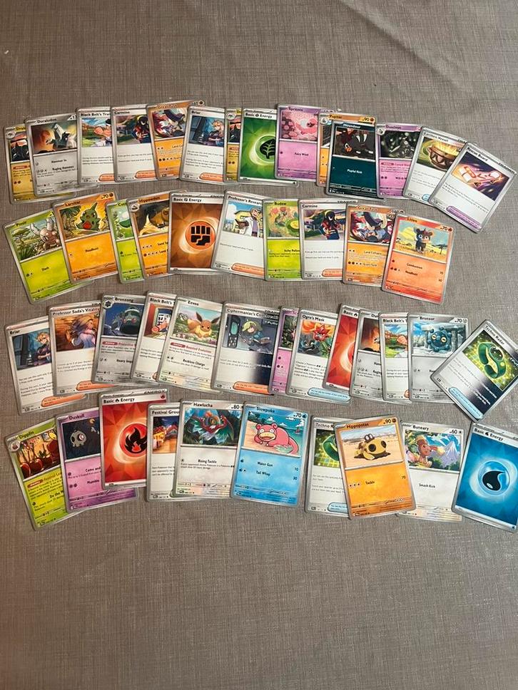 Pokémon kaarten set 58 stuks – holo & reverse holo, Hobby en Vrije tijd, Verzamelkaartspellen | Pokémon, Zo goed als nieuw, Meerdere kaarten