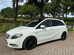 Mercedes-Benz B-Klasse 1.6 B180 5DRS BE Dct7 2012 Wit, 1325 kg, 74 €/maand, Zwart, 4 cilinders