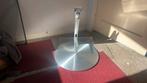 Loewe floor stand voor 32-46 inch, Ophalen, Gebruikt