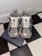 New balance sneakers 43, Blauw, Ophalen of Verzenden, Sneakers of Gympen, Zo goed als nieuw