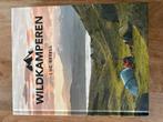 Wildkamperen - Luc Gesell, Ophalen of Verzenden, Zo goed als nieuw, Europa