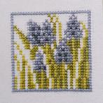 Borduurpakket - Marjolein Bastin - Blauwe Druifjes, Hobby en Vrije tijd, Borduren en Borduurmachines, Ophalen of Verzenden, Nieuw