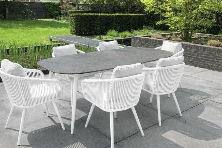 tuinset eenmalig korting op witte versie introductiekorting, Tuin en Terras, Tuinmeubel-accessoires, Nieuw, Ophalen of Verzenden