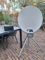 Satellietschotel met dubbele LNB kop en standaard, Ophalen, Gebruikt, (Schotel)antenne, Overige merken
