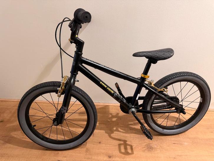 Volare Coolrider 18 inch- Freestyle Kinderfiets - Zwart, Fietsen en Brommers, Fietsen | Crossfietsen en BMX, Nieuw, 16 tot 20 inch