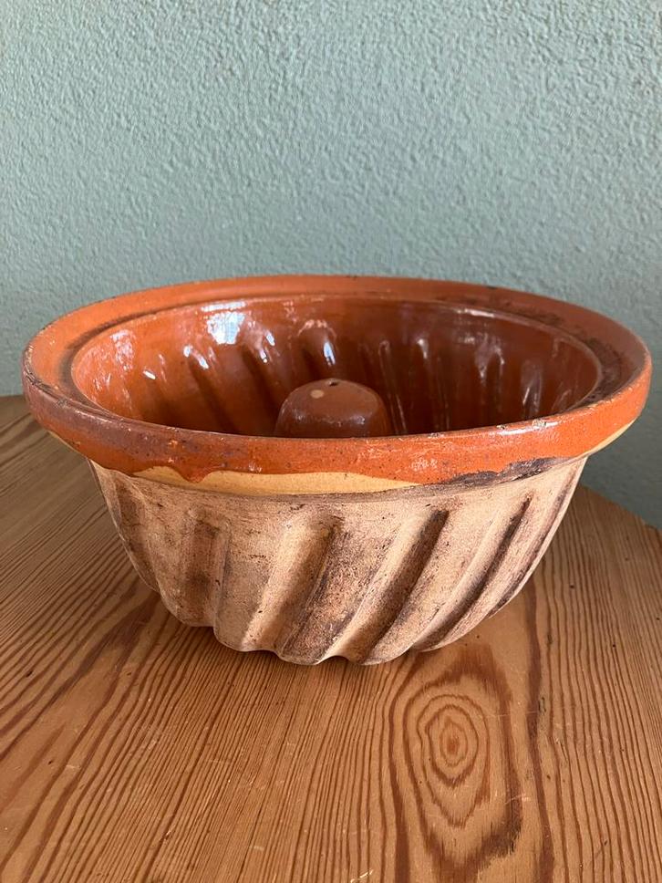 Oude Aardewerk Tulbandvorm - Frankrijk, Huis en Inrichting, Keuken | Keukenbenodigdheden, Gebruikt, Ophalen of Verzenden