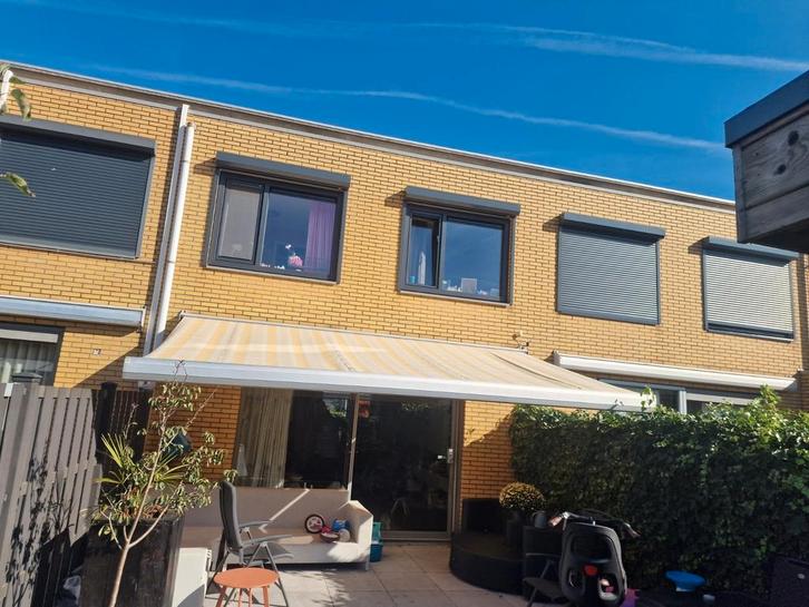 Elektrisch zonnescherm 5 mtr x 2.90 mtr, Tuin en Terras, Zonneschermen, Gebruikt, Knikarmscherm, 150 tot 300 cm, 450 cm of meer