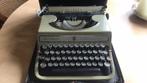 Schrijfmachine / typemachine - Olivetti Semi-Standard, Diversen, Typemachines, Ophalen of Verzenden, Zo goed als nieuw