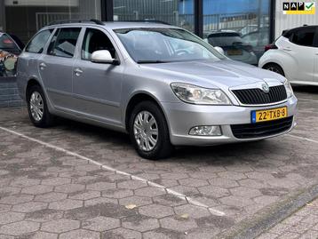 Skoda Octavia Combi 1.2 TSI Ambition / Airco/Trekhaak/APK 15 beschikbaar voor biedingen