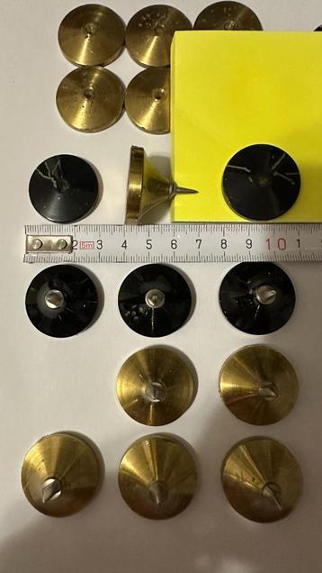 Massief Koperen Speaker Spikes + Spike Shoes – Audioboost! beschikbaar voor biedingen