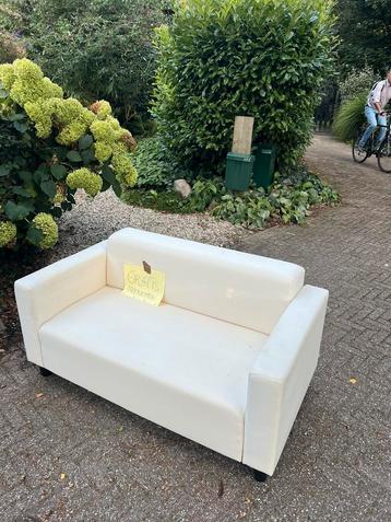 Wit bankstel voor 2 personen - gratis