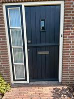 Voordeur zondr kozijn, Doe-het-zelf en Verbouw, Kozijnen en Schuifpuien, Deurkozijn, Zo goed als nieuw, Hout, Ophalen