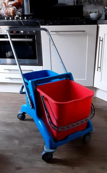 Schoonmaak trolley wagen mopwagen moptrolley mop kar  beschikbaar voor biedingen