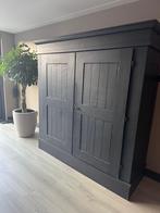 Mooie zwarte kast met deuren, Huis en Inrichting, Kasten | Kledingkasten, Ophalen, Gebruikt, 150 tot 200 cm, 150 tot 200 cm