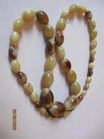Ketting van hoorn kralen oud goede staat en mooi, Ophalen of Verzenden, Gebruikt, Beige, Kunststof