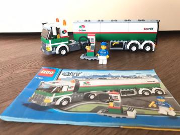 stoere tankwagen van Lego (Lego City 3180) beschikbaar voor biedingen