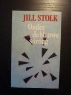 *Jill Stolk - Onder de blauwe sarong, Ophalen of Verzenden, Zo goed als nieuw