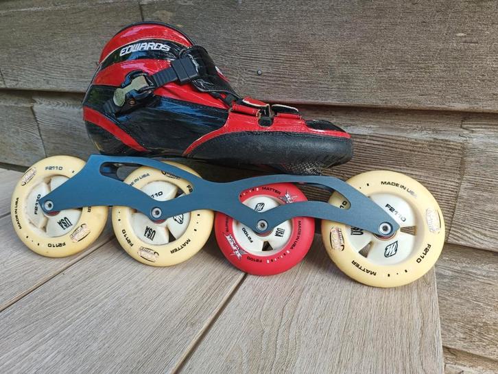 Edwards Racing 3x110 1x100 Maat 42, Sport en Fitness, Skeelers, Zo goed als nieuw, Inline skates 4 wielen, Overige merken, Ophalen of Verzenden