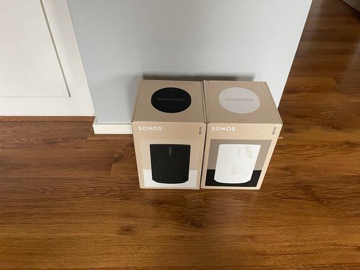 2x Sonos Era 100 - Zwart & Wit - Nieuw in doos!, Audio, Tv en Foto, Luidsprekers, Nieuw, Front, Rear of Stereo speakers, Sonos
