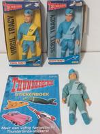 THUNDERBIRDS POPPEN EN STICKERBOEK, Ophalen of Verzenden, Zo goed als nieuw
