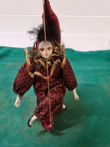 pierrot hanger vintage stof porselein beschikbaar voor biedingen