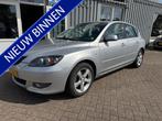Mazda 3 Sport 2.0 Executive (bj 2006), Voorwielaandrijving, Stof, Gebruikt, Zwart