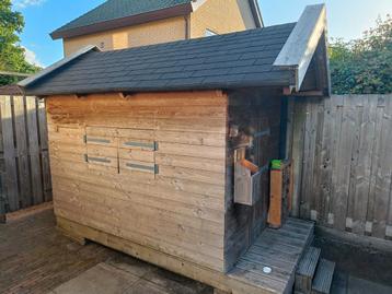 Houten Speelhuis - Kinderen - Gebruikt beschikbaar voor biedingen