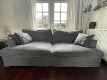 Bankstel + Zithoek van Het Kabinet beschikbaar voor biedingen