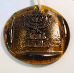 Amber glas raamhanger met joodse kandeaar, menora, Antiek en Kunst, Antiek | Religie, Ophalen of Verzenden