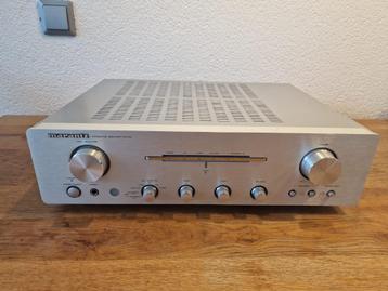 Stereo Amplifier Marantz PM7001 in great conditions! beschikbaar voor biedingen