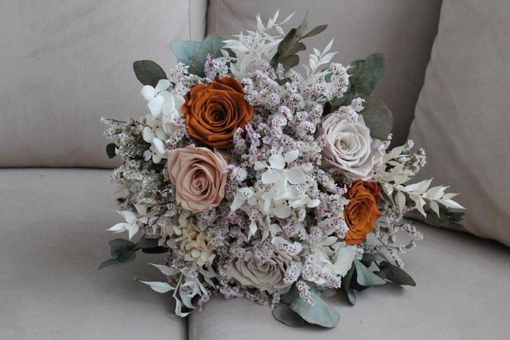 Mooie bruidsboeket, Huis en Inrichting, Woonaccessoires | Droogbloemen, Zo goed als nieuw, Ophalen of Verzenden
