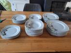 Grote borden set, Huis en Inrichting, Keuken | Servies, Gebruikt, Ophalen of Verzenden, Bord(en), Overige stijlen