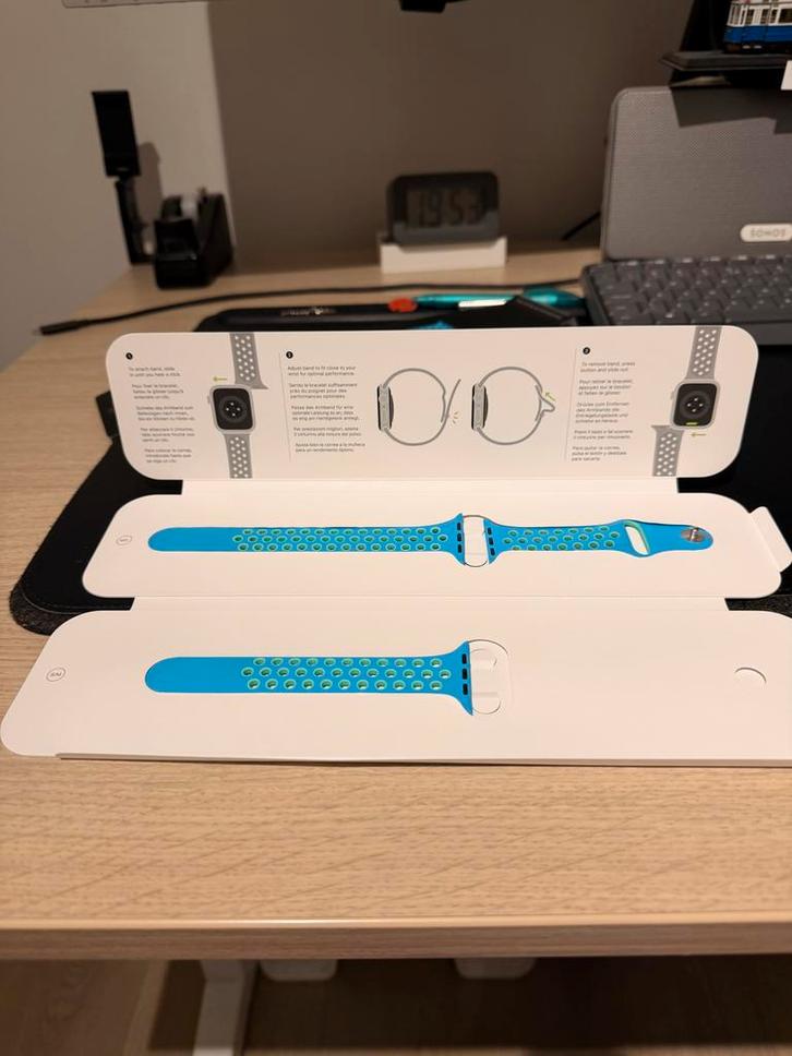 Nike Apple Watch Band 44mm - Zo goed als nieuw!, Telecommunicatie, Wearable-accessoires, Zo goed als nieuw, Bandje, Ophalen of Verzenden