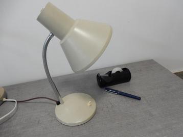 Hala vintage bureaulamp beschikbaar voor biedingen