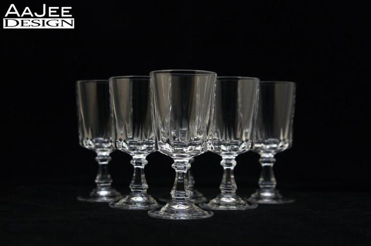 6 Cristal dArques – Louvre – Kristallen geslepen glaasjes, Antiek en Kunst, Antiek | Glas en Kristal, Ophalen of Verzenden