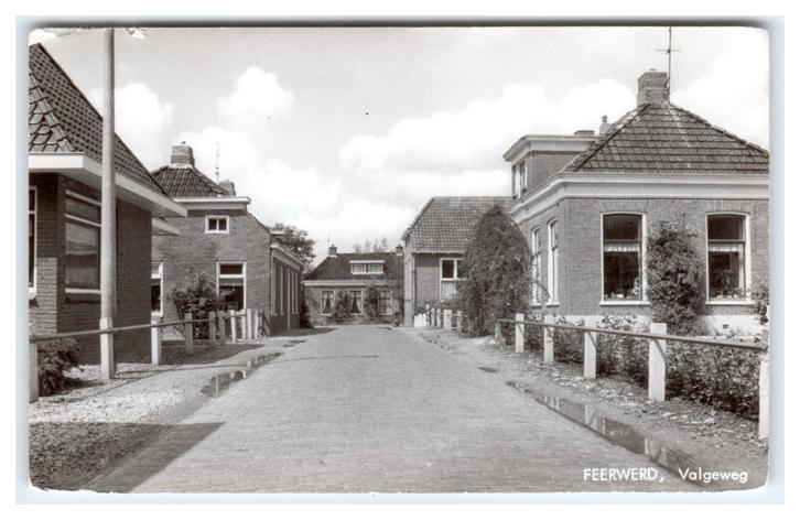 Feerwerd, Valgeweg, Verzamelen, Ansichtkaarten | Nederland, Ongelopen, Groningen, 1940 tot 1960, Verzenden