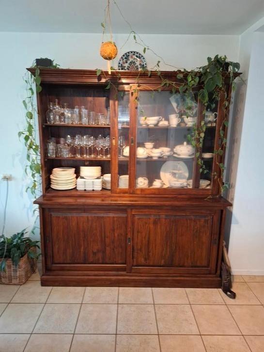 Teakhouten buffetkast met schuifdeuren, Huis en Inrichting, Kasten | Buffetkasten, Gebruikt, 200 cm of meer, 150 tot 200 cm, 50 tot 75 cm