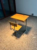 Schoolbankje met stoeltje (klein), Ophalen, Gebruikt, Tafel(s) en Stoel(en)