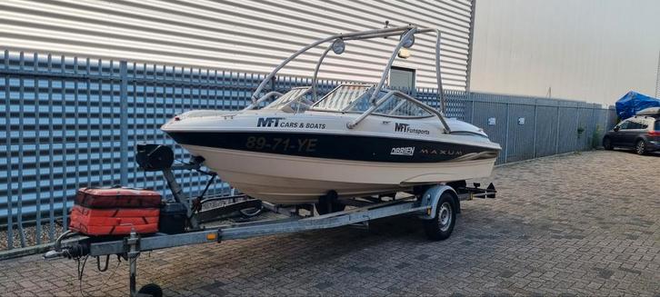 Maxum 1800 SR Wakeboardboot met trailer, Watersport en Boten, Motorboten en Motorjachten, Gebruikt, Polyester, Tot 6 meter, Benzine