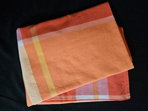 Vrolijk, zomers tafelkleed inclusief bijpassende servetten, Huis en Inrichting, Tafelkleden, Zo goed als nieuw, Ovaal, Binnen