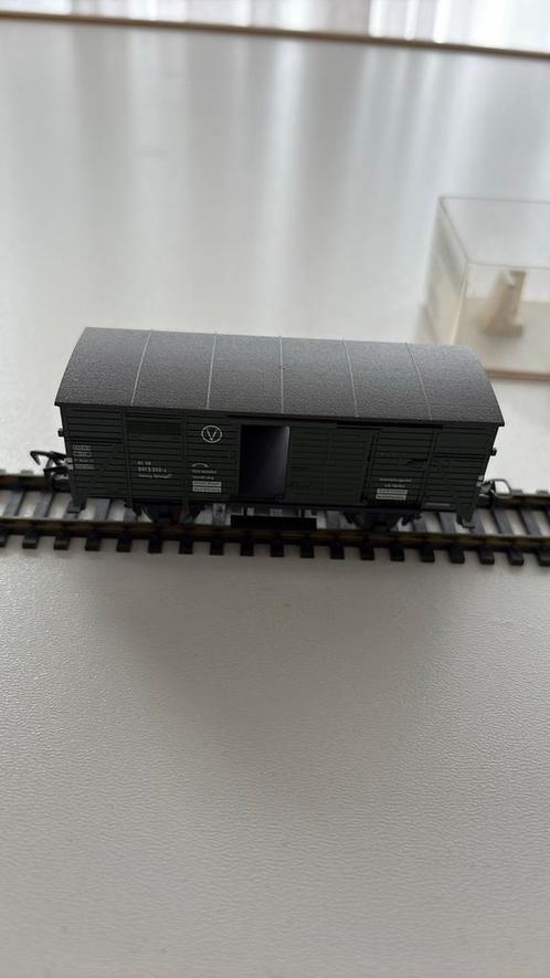 Fleischmann 5351 Groene gesloten bijwagen, Hobby en Vrije tijd, Modeltreinen | H0, Zo goed als nieuw, Wagon, Gelijkstroom, Fleischmann
