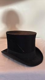 Oude hoge heren hoed van Beintema in Drachten, Kleding | Heren, Hoeden en Petten, Ophalen of Verzenden, Zo goed als nieuw