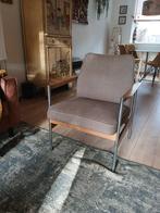 Vintage fauteuil met houten frame, Ophalen, Gebruikt, 50 tot 75 cm