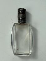 Antiek Parfumflesje met Zilveren Dop, Ophalen of Verzenden