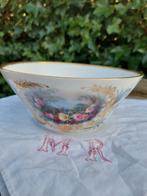 Schaaltje met Bloemen en Gouden Details, Huis en Inrichting, Keuken | Servies, Ophalen of Verzenden, Overige stijlen, Porselein