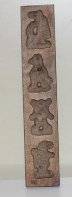 Koekplank 4 figuren - 1712, Ophalen of Verzenden