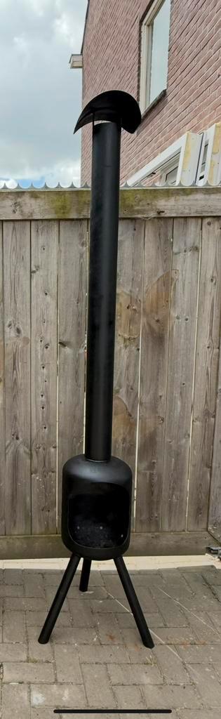 Open buitenkachel met afneembare pijp beschikbaar voor biedingen