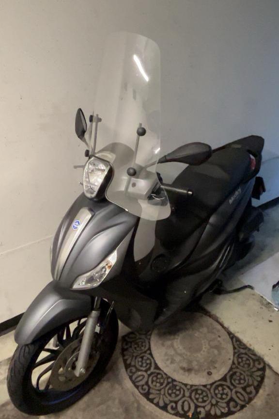 Piaggio medley 125cc, Ophalen, Overige modellen, Zo goed als nieuw, Benzine