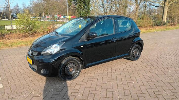 Toyota Aygo 1.0-12V Airco / 5 deurs, Auto's, Toyota, Bedrijf, Te koop, Aygo, ABS, Airbags, Airconditioning, Centrale vergrendeling